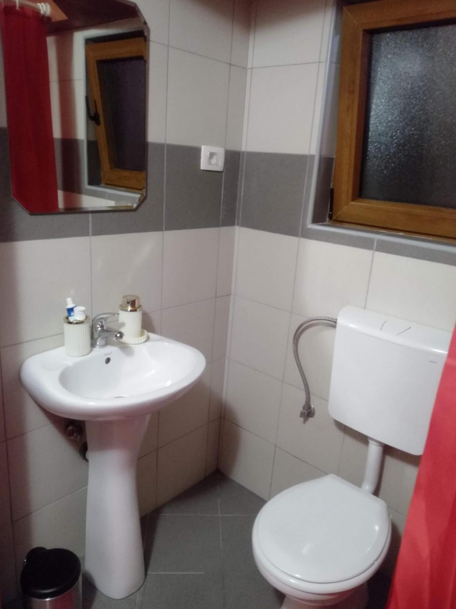 Apartments Popovic Подгориця Екстер'єр фото