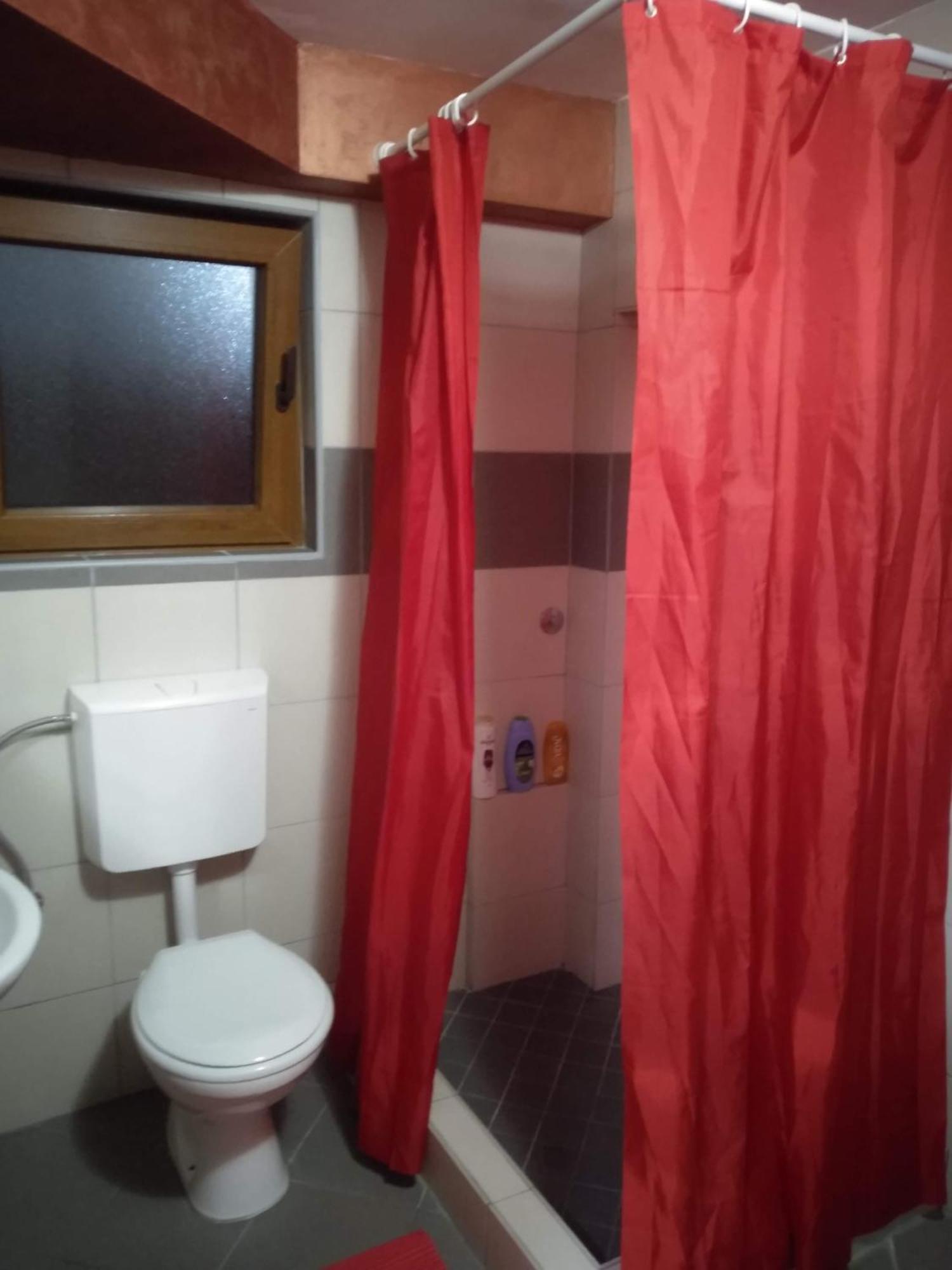 Apartments Popovic Подгориця Екстер'єр фото